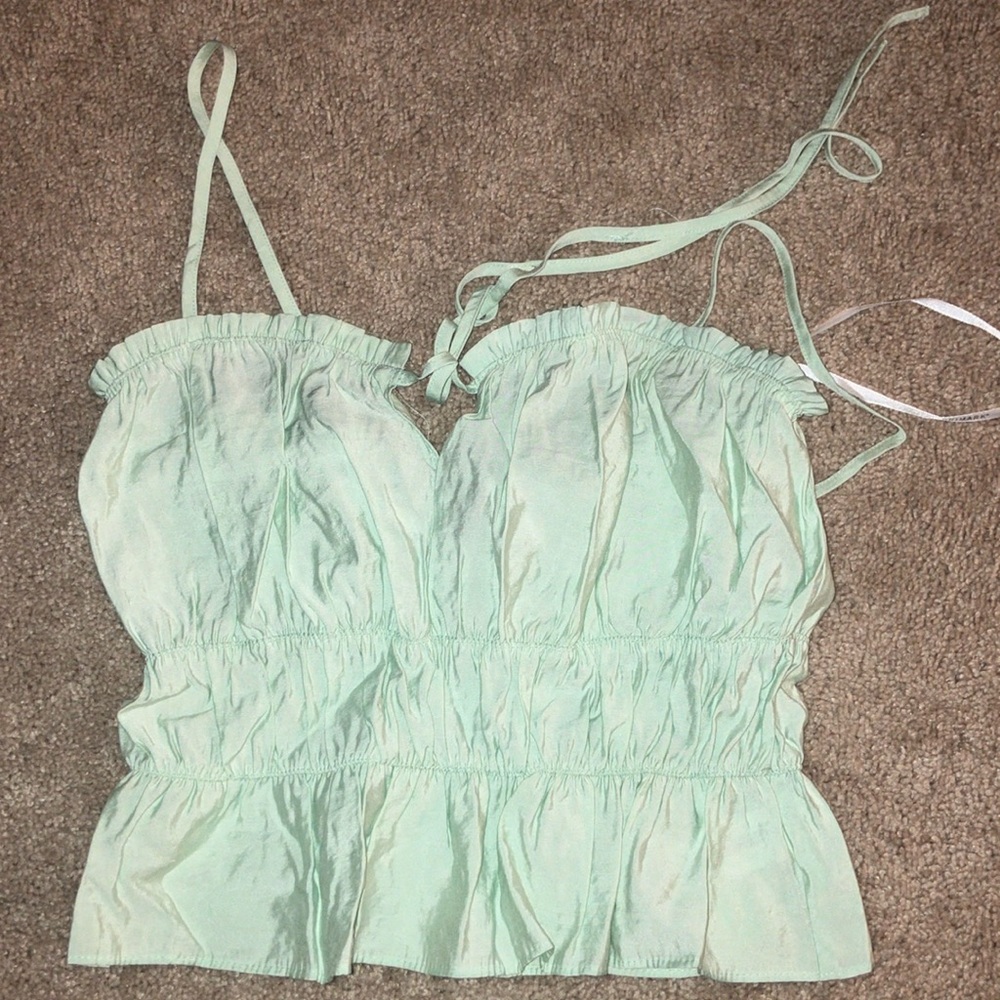 NWT cute summer top